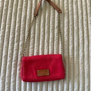 Kate Spade Vibrant Pink Crossbody with Gold Chain